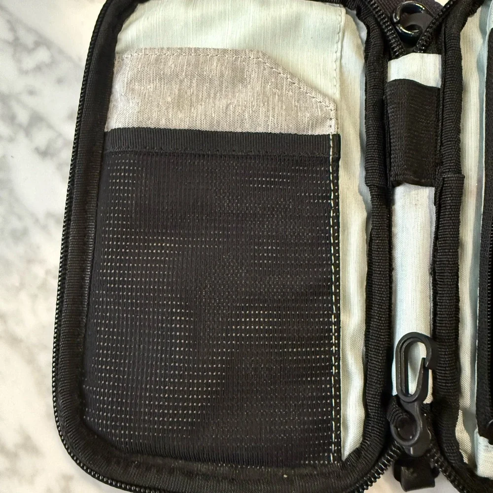 Sherpani Navy Blue and Black Wristlet Clutch